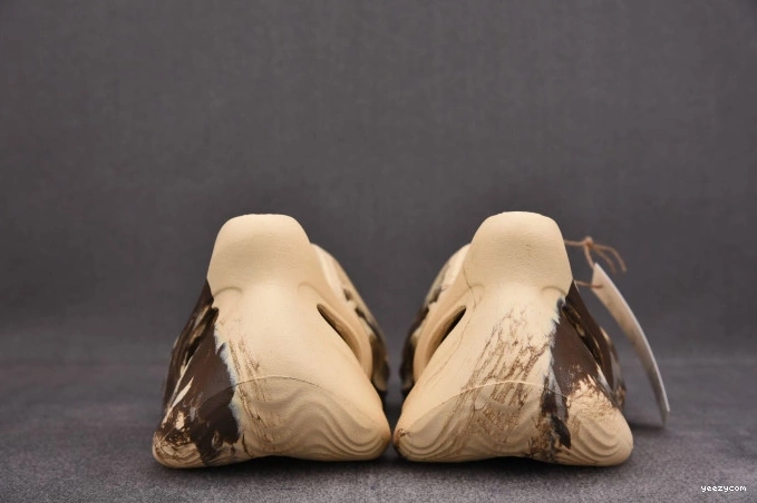 Clay GX8774 Cream Foam Adidas RNNR Yeezy MX 1212